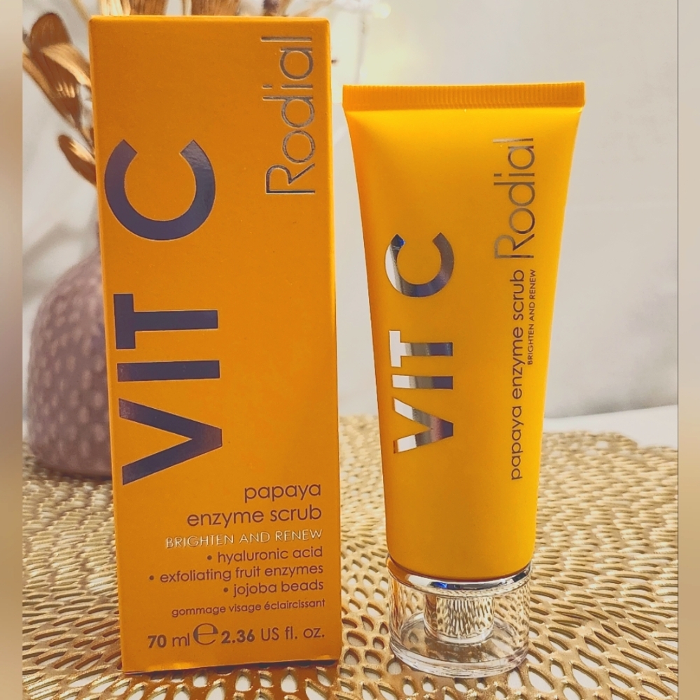 Rodial VIT C Papaya Enzyme Scrub 70ML Full Size BNIB & Sealed